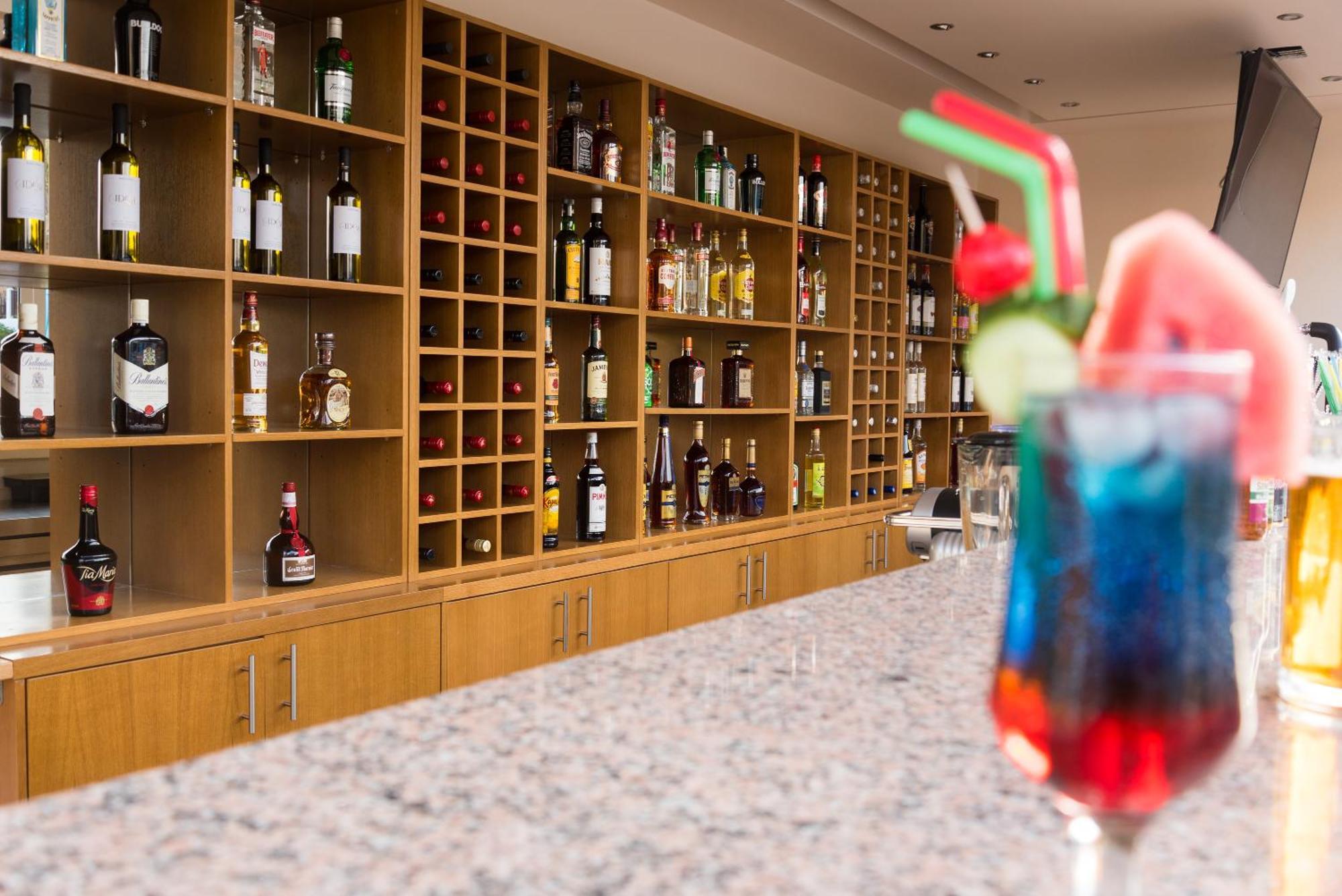 Amaryllis Front Beach Hotel Lardos Dış mekan fotoğraf