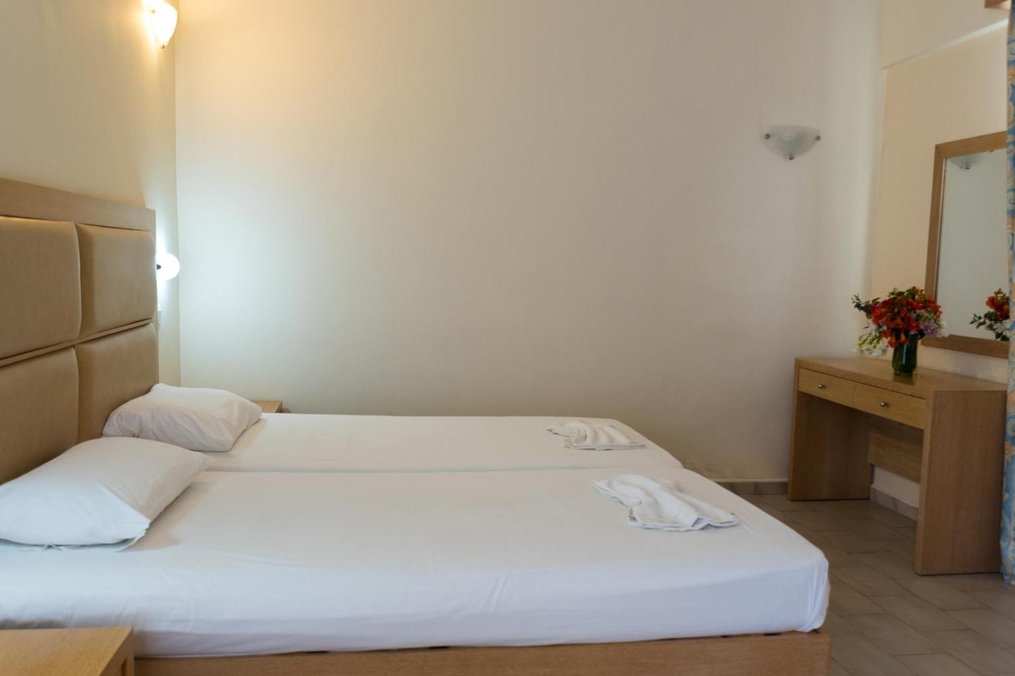 Amaryllis Front Beach Hotel Lardos Dış mekan fotoğraf